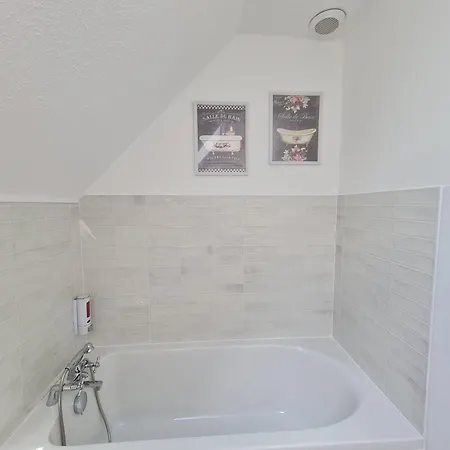 Le Lioran By Les Monts Du Cantal Murat (Cantal)